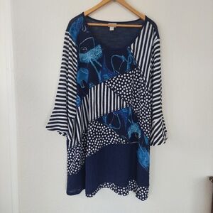 Zim & Zoe Multi Print Tunic Top Size 30/32‎